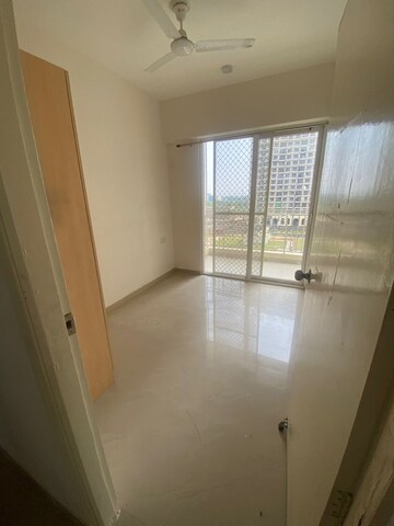 Room in 3 BHK Apartment at Town Park White Orchid, Sector 16c Greater Noida – for Sale