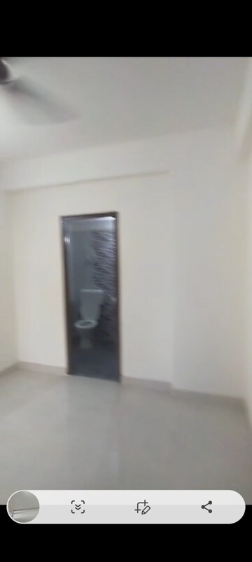 Room in 2 BHK Apartment at Signature Roselia Phase 2, Sector 95a – for Sale