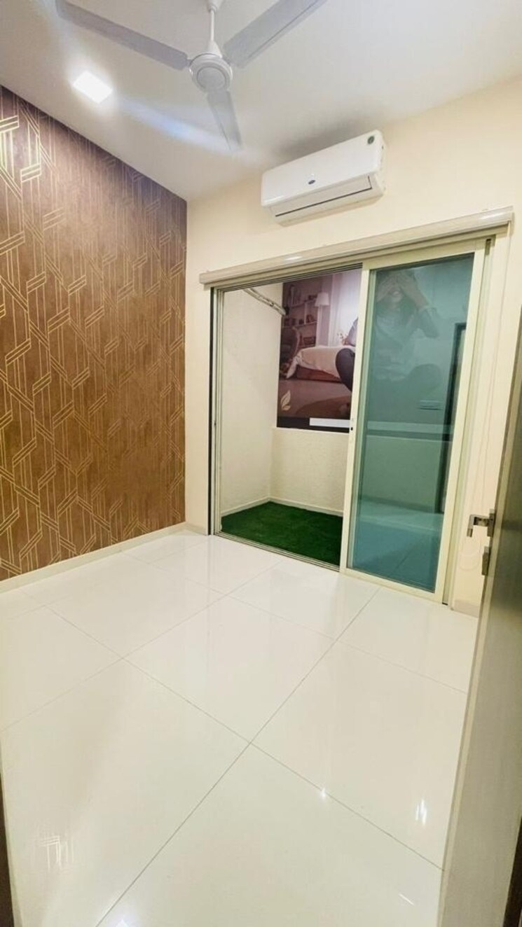 Bathroom, kaveri-janki-dham 2 Bedroom 874 Sq.Ft. Apartment In Waldhuni Thane 7335345