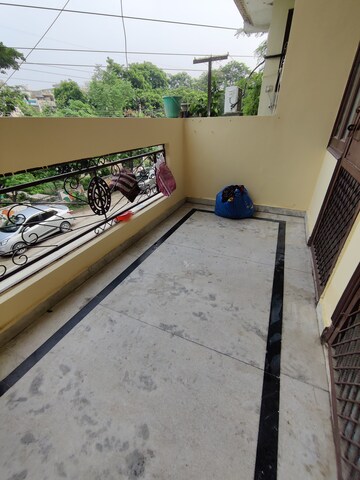 Balcony in 2.5 BHK Builder Floor at Shanti Plaza Vaishali, Vaishali Sector 4 – for Sale