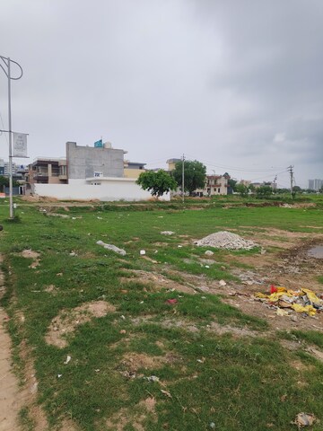  Plot For Sale in Kharar Road