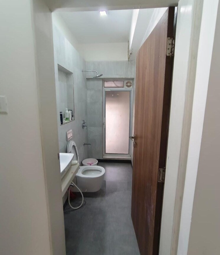 Bathroom, tridhaatu-prarambh 2 Bedroom 628 Sq.Ft. Apartment In Chembur Mumbai 7335594