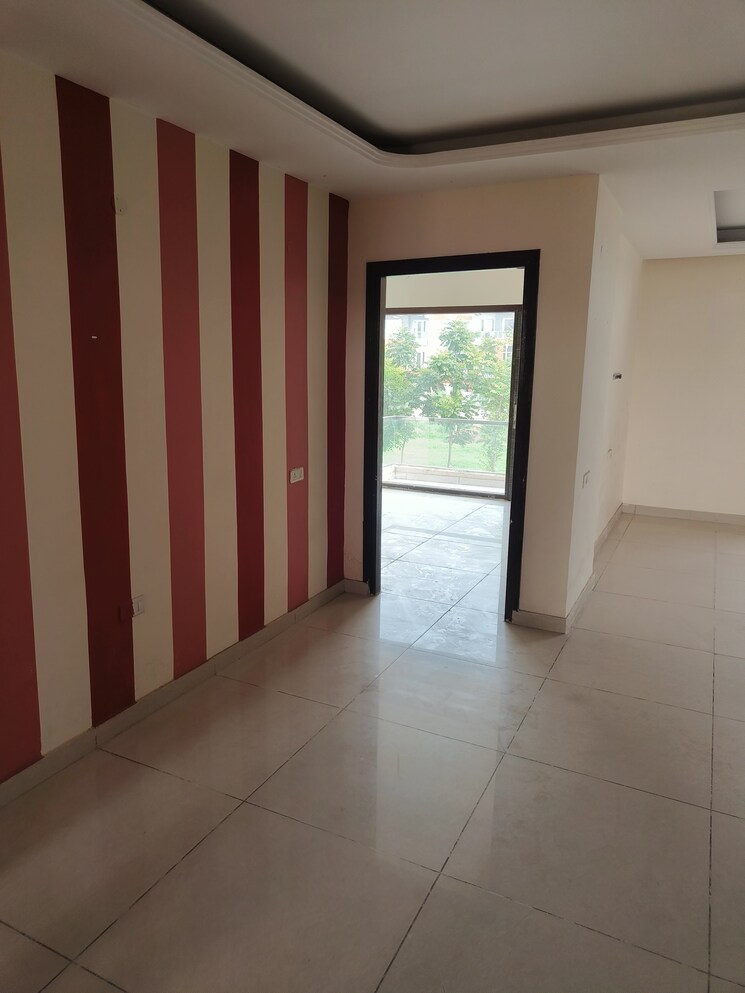 Room, sector 110 3 Bedroom 2200 Sq.Ft. Builder Floor In Sector 110 Mohali 7335667