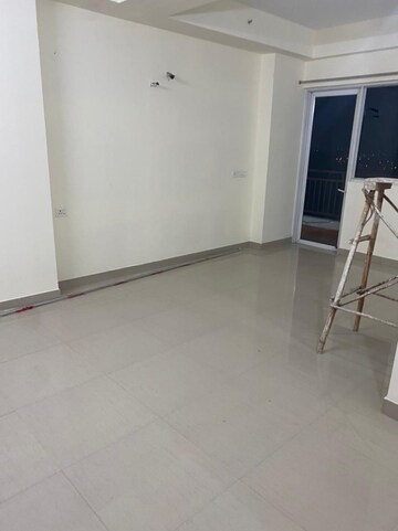 Room in 3 BHK Apartment at Sector 110 – for Sale