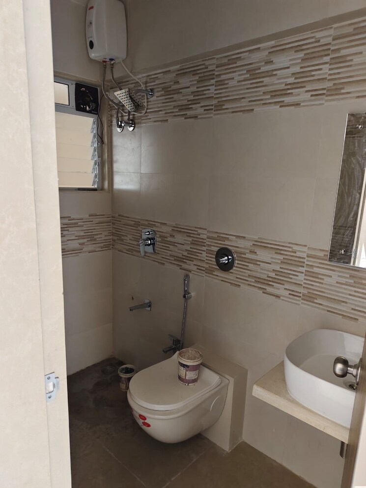 Bathroom, jvm-corner-stone 2 Bedroom 675 Sq.Ft. Apartment In Naupada Thane 7335778