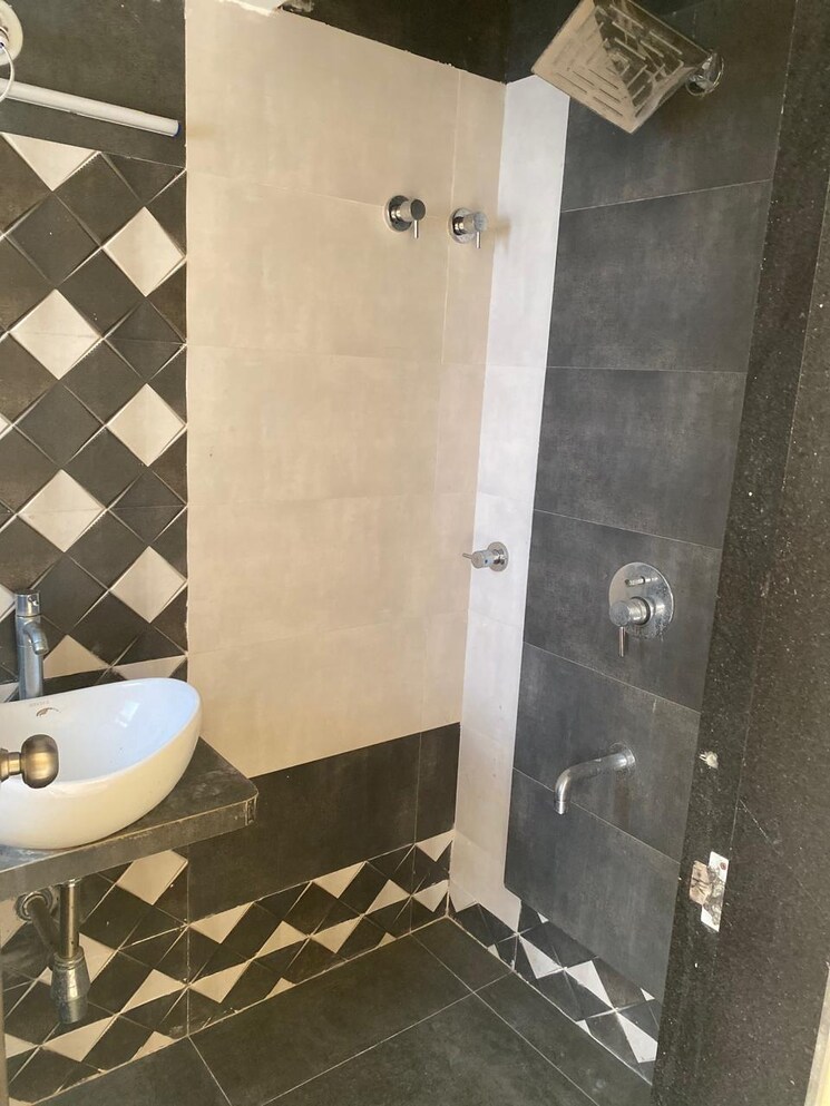 Bathroom, arkade-eden 2 Bedroom 610 Sq.Ft. Apartment In Malad East Mumbai 7335775