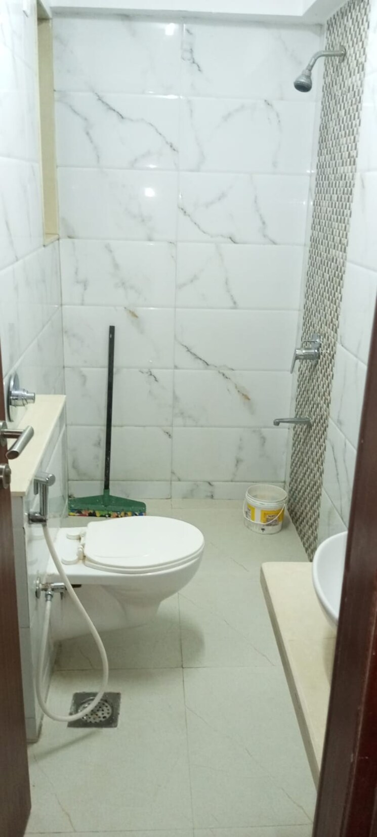 Bathroom, krishna-residency-andheri 3 Bedroom 1160 Sq.Ft. Apartment In Andheri East Mumbai 7335923