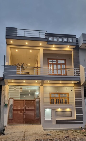3 BHK Independent House For Sale in Chinhat