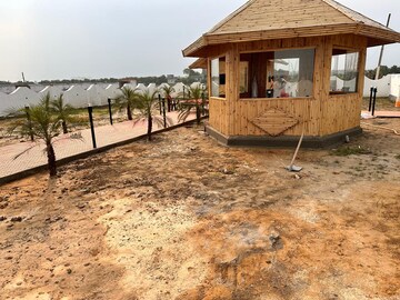  Plot – Exterior View View at Tronica City - for Sale
