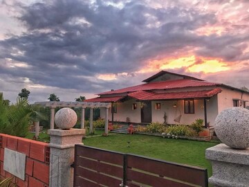  Land For Sale in SS Sainik Farms, Sector 150