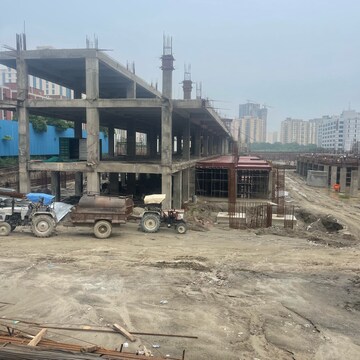  Office Space – Exterior View View at Wellgrow Orion One 32, Sector 132 - for Sale