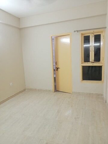 Room in 2 BHK Apartment at Agrasain Spaces Aagman Phase 2, Sector 70 – for Sale