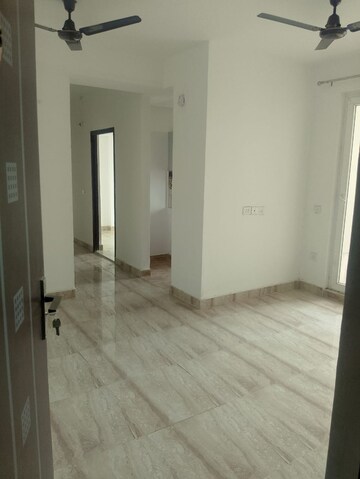 Room in 3 BHK Apartment at Ansal Royal Heritage, Sector 70 – for Sale