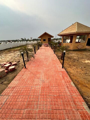 Plot For Sale in Tronica City