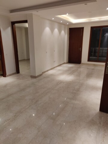 Room in 3 BHK Builder Floor at Sushant Lok Iii – for Sale