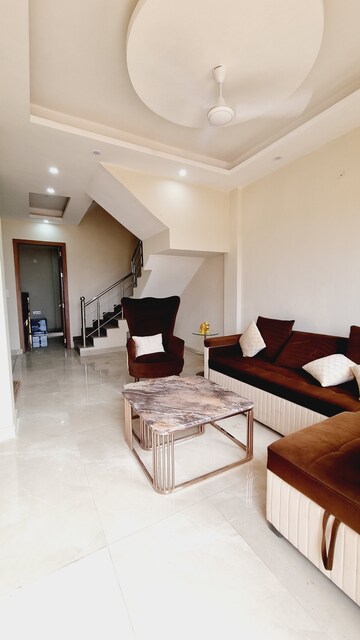Master Bedroom in 3 BHK Villa at Thv Vihaan Villa, Sector 10 Greater Noida – for Sale