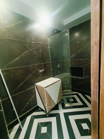 Attached Bathroom in 3 BHK Builder Floor at Sector 28 – for Sale