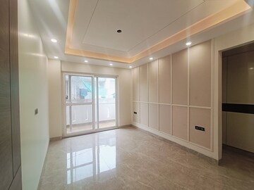 Master Bedroom in 3 BHK Builder Floor at Sector 28 – for Sale