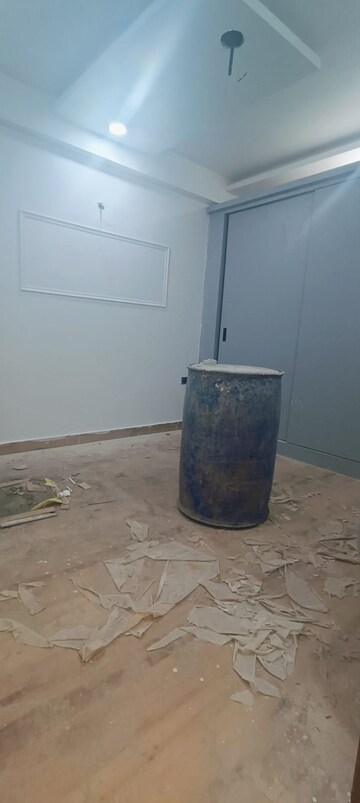 Furnished Amenities in 2 BHK Builder Floor at DMD Hometech Awas Yojna, Sector 73 – for Sale