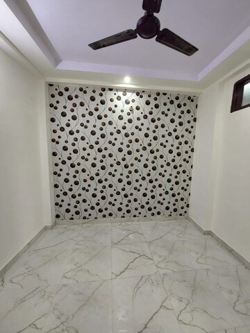 Bedroom in 2 BHK Builder Floor at Kritak Modern Apartments, Sector 73 – for Sale