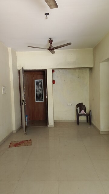 Room in 1 BHK Apartment at Dew Berry, Nalasopara West – for Sale