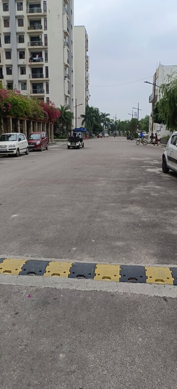Parking in 3 BHK Apartment at Omega Orchid Heights, Faizabad Road – for Sale