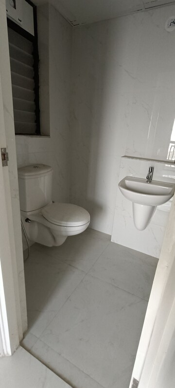 Bathroom in 1.5 BHK Apartment at Runwal Gardens Phase I, Dombivli East – for Sale