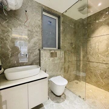 Bathroom in 3 BHK Builder Floor at Unitech Nirvana Country Cedar Crest, Sector 50 – for Sale