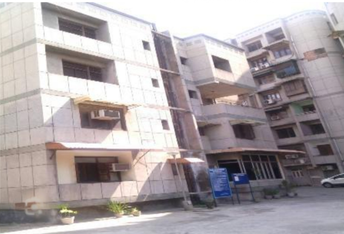 4 BHK Apartment फॉर रीसेल इन West Enclave Delhi  7335434