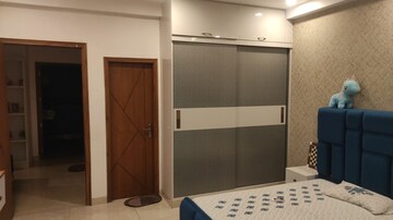 Furnished Amenities in 4 BHK Builder Floor at Rajendra Nagar – for Sale