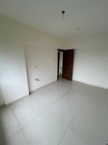 Master Bedroom in 1 BHK Apartment at Laxmi Umesh Apartments, Dahisar East – for Sale