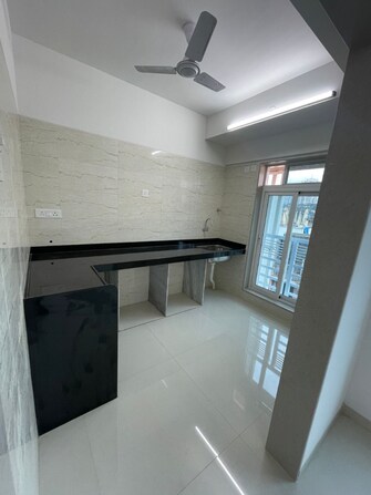 2 BHK Apartment For Resale in Romell Allure Borivali East Mumbai  7338290