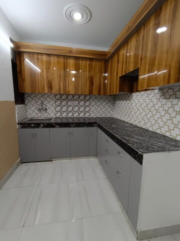 Kitchen in 2 BHK Builder Floor at Super Avenue, Sector 73 – for Sale