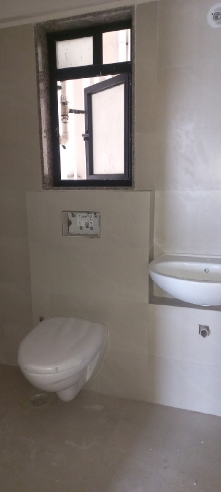 Bathroom, kanakia-spaces-zen-world-phase-2 2 Bedroom 732 Sq.Ft. Apartment In Kanjurmarg East Mumbai 7338682