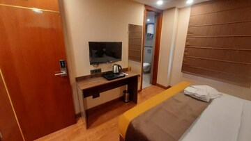 Bedroom in 5 BHK Apartment at Sector 6, Dwarka – for Sale