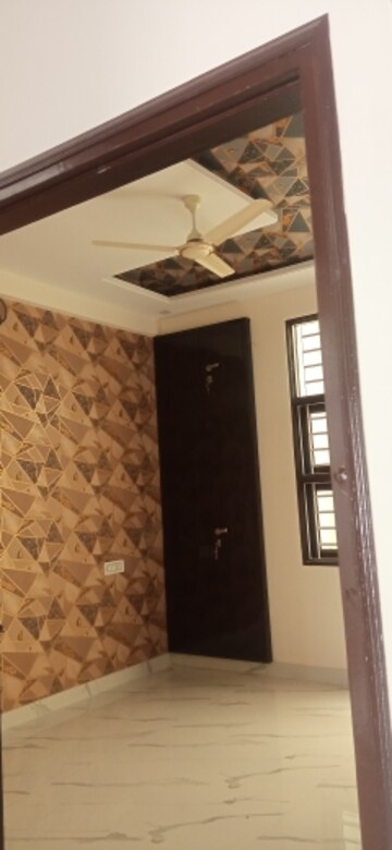 Room in 3.5 BHK Villa at Jhotwara – for Sale