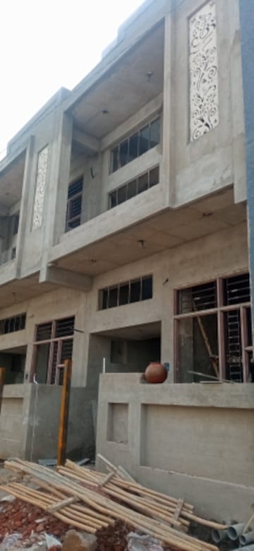 4 BHK Villa For Sale in Kalwar Road