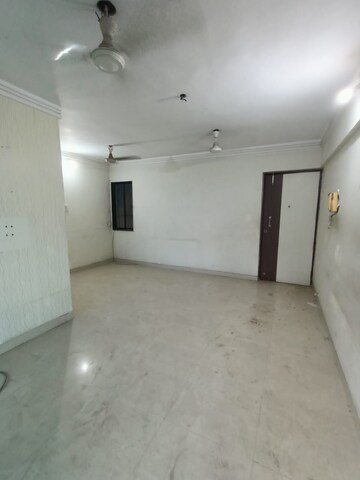 Room in 3 BHK Apartment at Devashree Park, Kolshet Road – for Sale