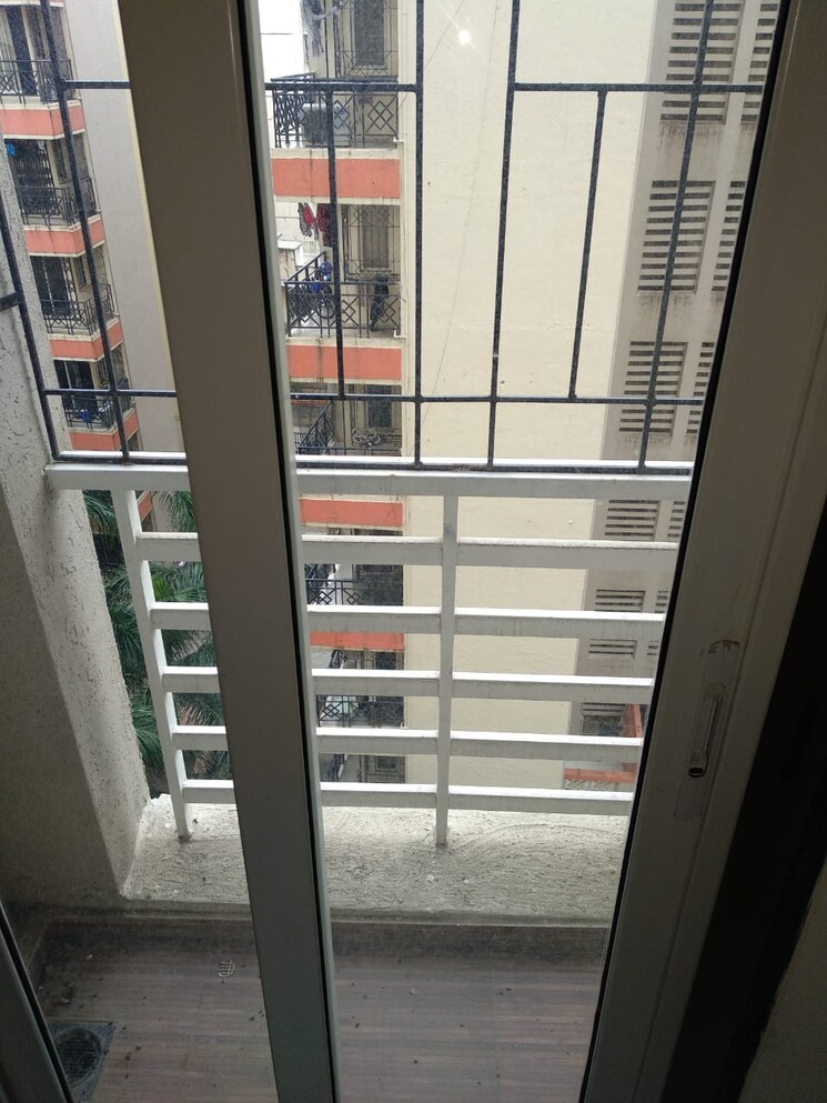 Balcony, rdc-pinewood 1 Bedroom 715 Sq.Ft. Apartment In Kasarvadavali Thane 7339466