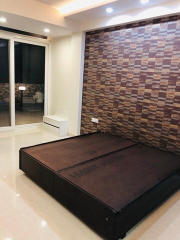 Room in 3 BHK Builder Floor at M2K The White House, Sector 57 – for Sale