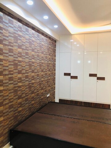 Room in 3 BHK Builder Floor at M2K The White House, Sector 57 – for Sale