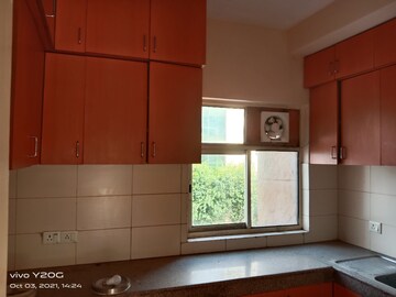 Kitchen in 2.5 BHK Apartment at BPTP Freedom Park Life, Sector 57 – for Sale