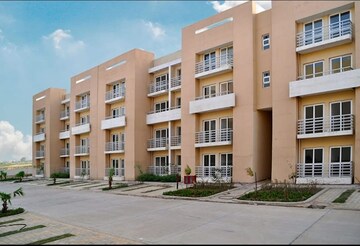 2 BHK Apartment – Exterior View View at Bptp Park Floors ii, Sector 76 - for Sale