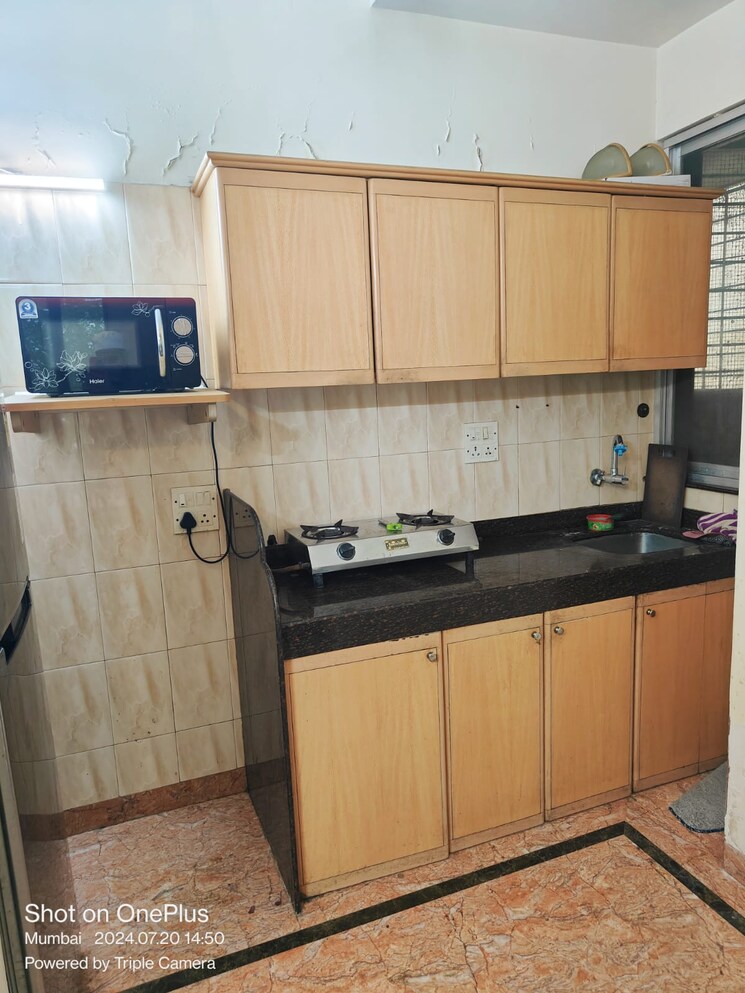 Kitchen, pooja-apartment-bandra 1 Bedroom 500 Sq.Ft. Apartment In Bandra West Mumbai 7339579