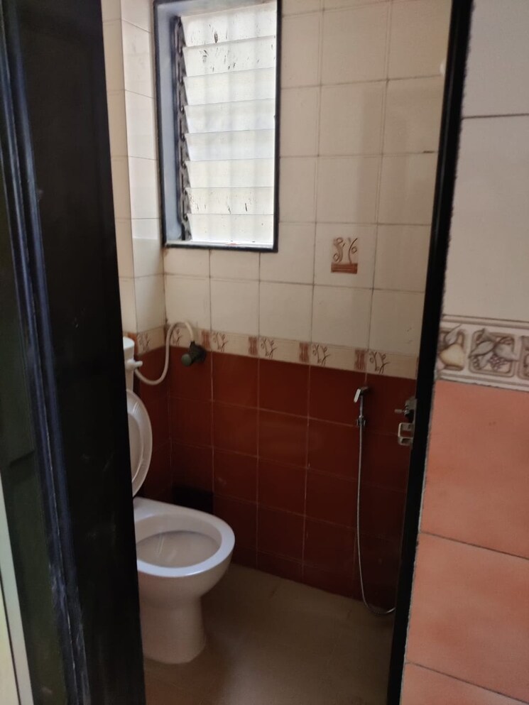 Bathroom, rajeshwar-chs 1 Bedroom 480 Sq.Ft. Apartment In Jogeshwari East Mumbai 7339592