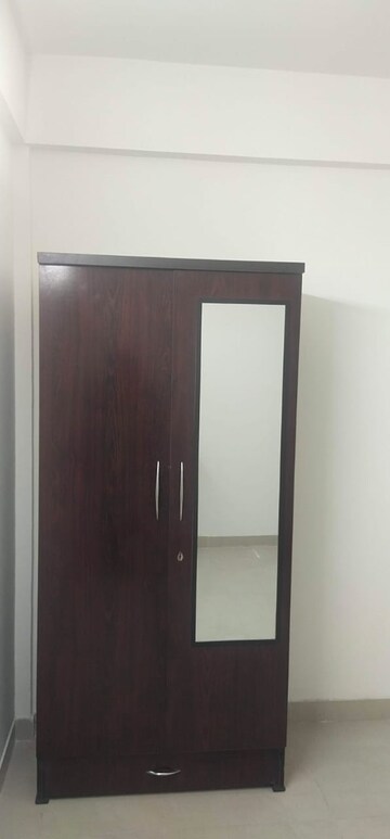 Room in 2 BHK Apartment at Signature Orchard Avenue 2, Sector 93 – for Sale