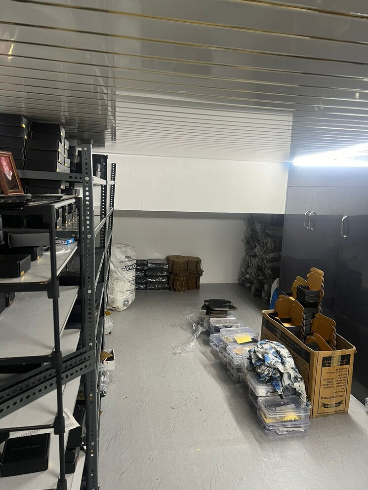 Gym, rustomjee-eaze-zone-mall Commercial Office Space 424 Sq.Ft. In Malad West Mumbai 7339865