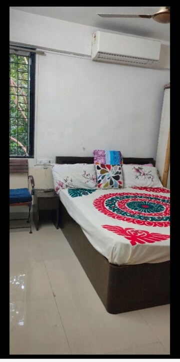 Bedroom in 1 BHK Apartment at Vile Parle East – for Sale