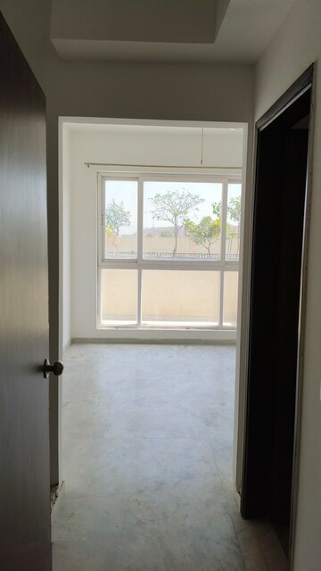 Room in 3 BHK Apartment at Umang Winter Hills, Sector 77 – for Sale