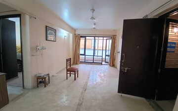 2 BHK Apartment For Sale in Eros Sterling Apartments, Charmwood Village